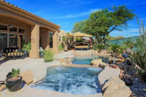 Spectacular Desert Retreat